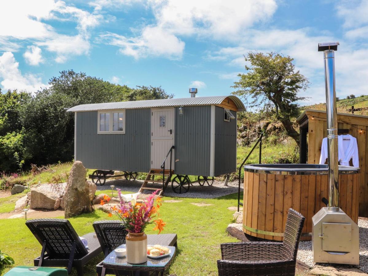 Bosulla Shepherds Hut Penzance Exterior foto